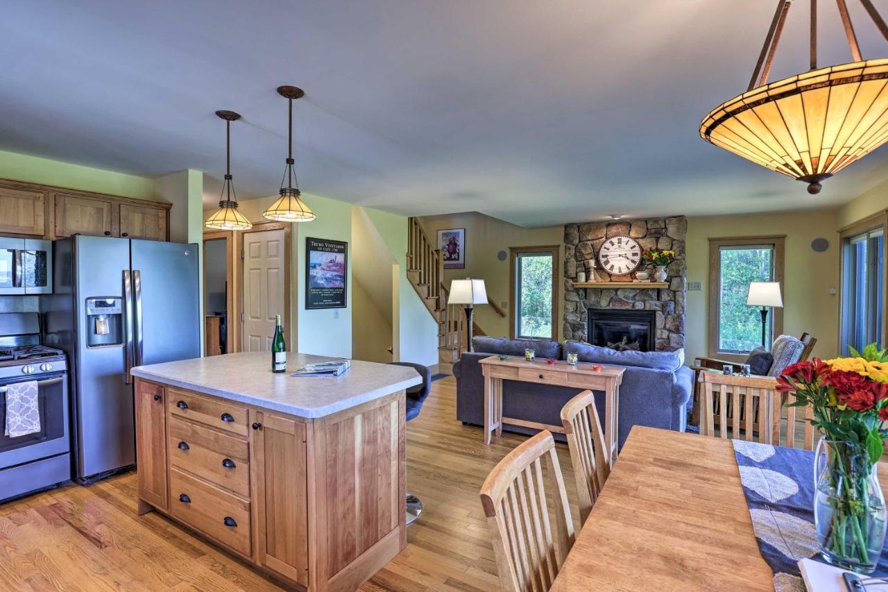 Lake-View Home With Pool In Hammondsport! Extérieur photo