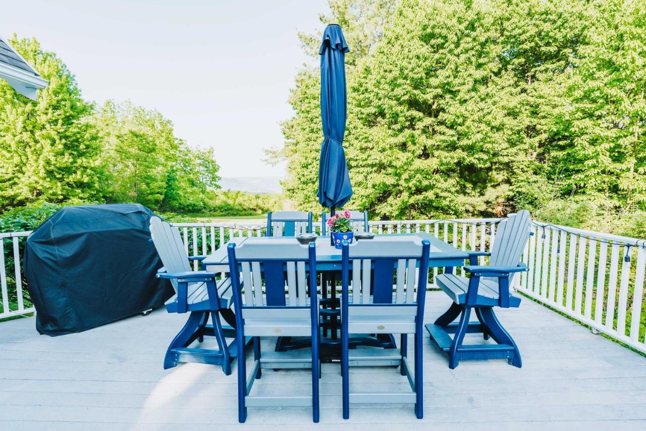 Lake-View Home With Pool In Hammondsport! Extérieur photo